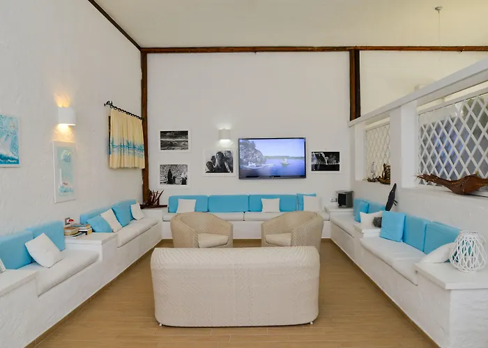 Mare Blue אולביה