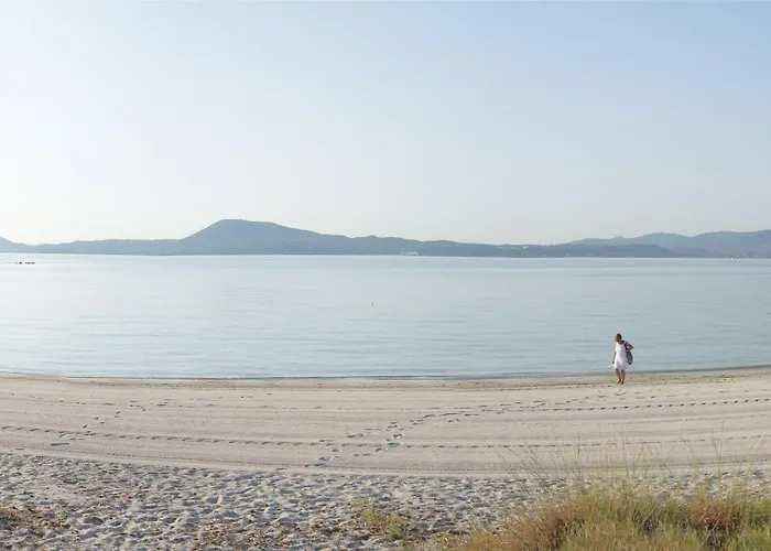 Mare Blue מלון אולביה