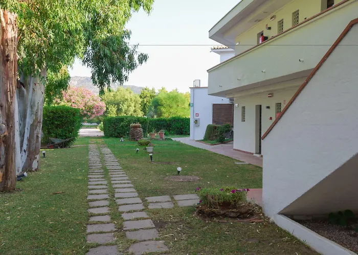 Mare Blue מלון 3*